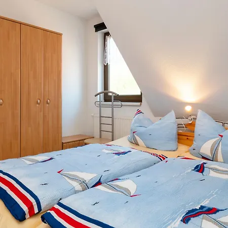 Appartement Haus Ahrens 4 *